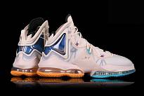 Фото № 3 с приближением к товару «‎Nike Lebron 19 Minneapolis Lakers»
