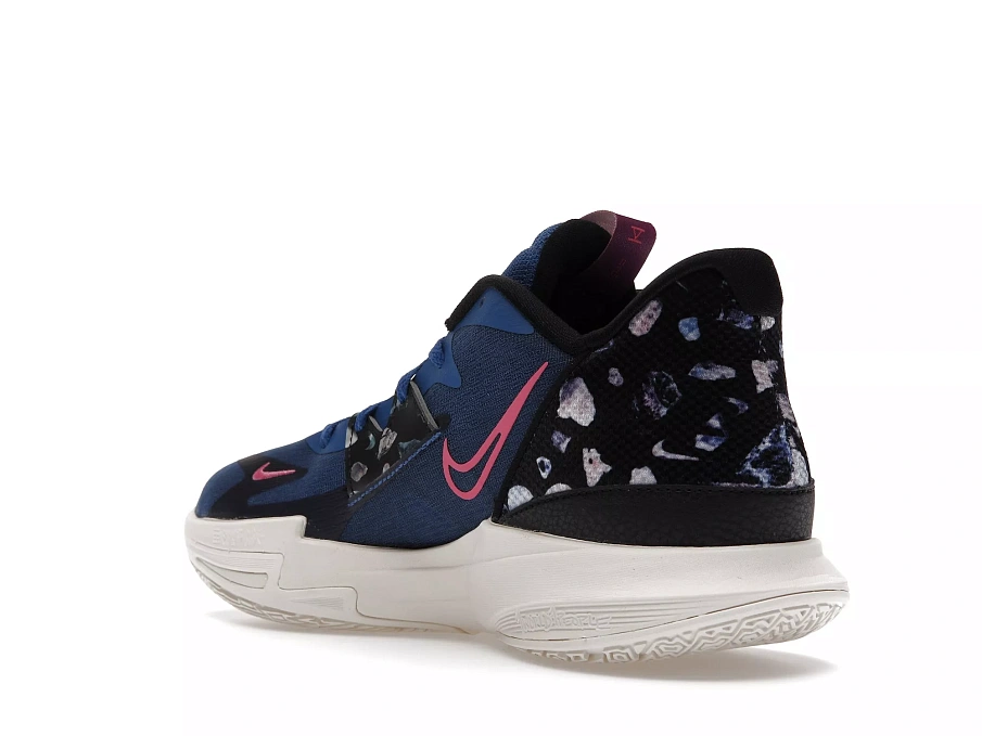 Фото № 6 с приближением к товару «‎Nike Kyrie Low 5 Dark Marina Blue»