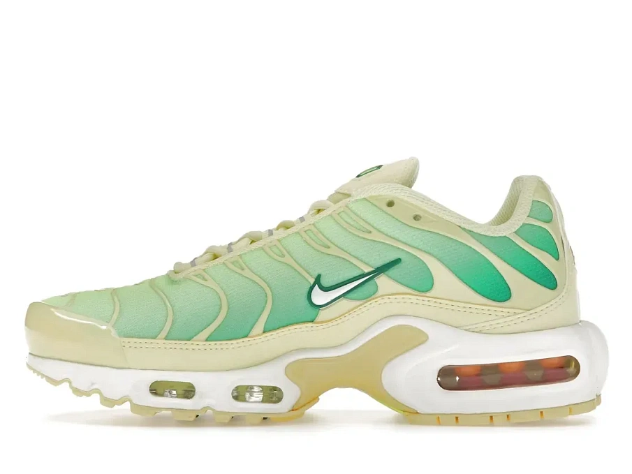 Фото № 2 с приближением к товару «‎Nike Air Max Plus»