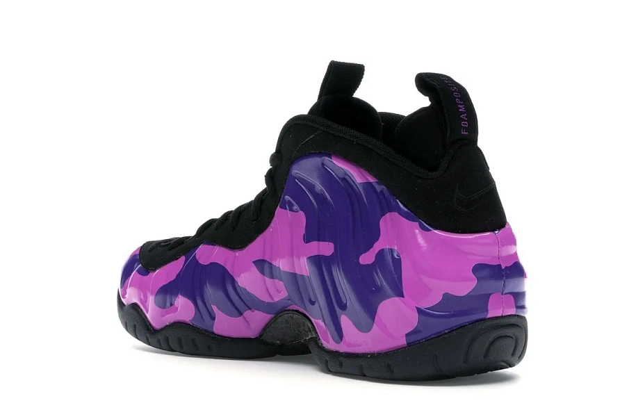 Фото № 6 с приближением к товару «‎Nike Air Foamposite Pro Purple Camo»