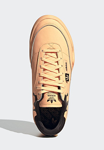 Фото № 3 с приближением к товару «‎Adidas Her Court »