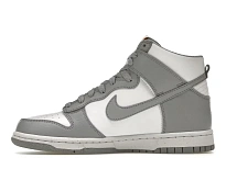Фото № 3 с приближением к товару «‎Nike Dunk High Next Nature»