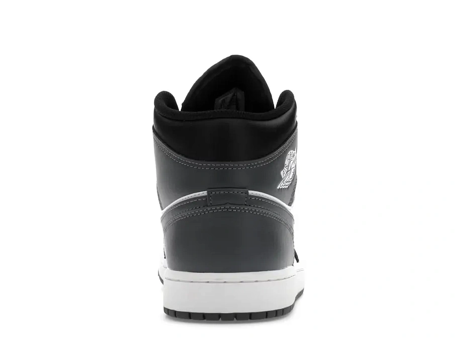 Фото № 4 с приближением к товару «‎Jordan 1 Mid»