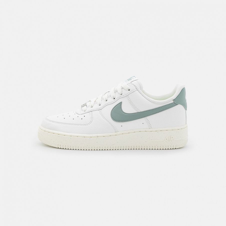 Фото № 1 с приближением к товару «‎Nike Air Force 1 ’07 Next Nature »