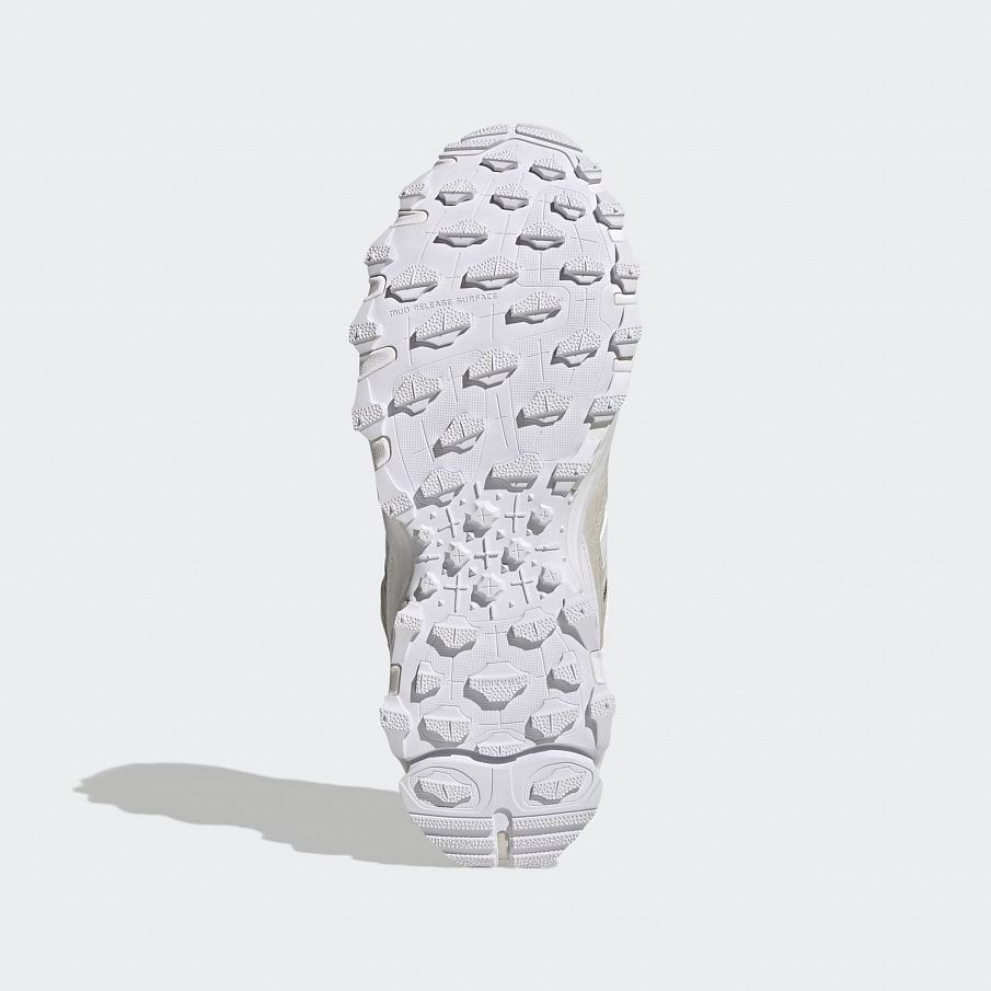Фото № 3 с приближением к товару «‎Adidas Hyperturf »