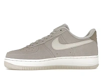 Фото № 3 с приближением к товару «‎Nike Air Force 1 Low '07»