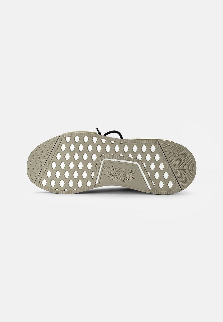 Фото № 5 с приближением к товару «‎Adidas Nmd_r1 »