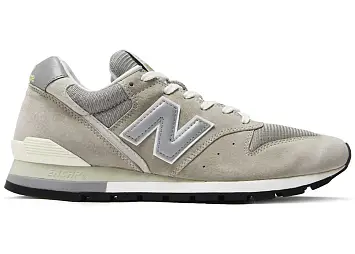 New Balance 996