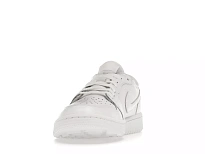 Фото № 6 с приближением к товару «‎Jordan 1 Retro Low Golf Triple White»