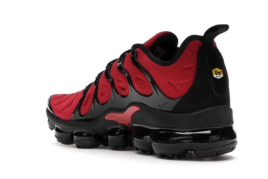 Фото № 5 с приближением к товару «‎Nike Air VaporMax Plus University Red Black»