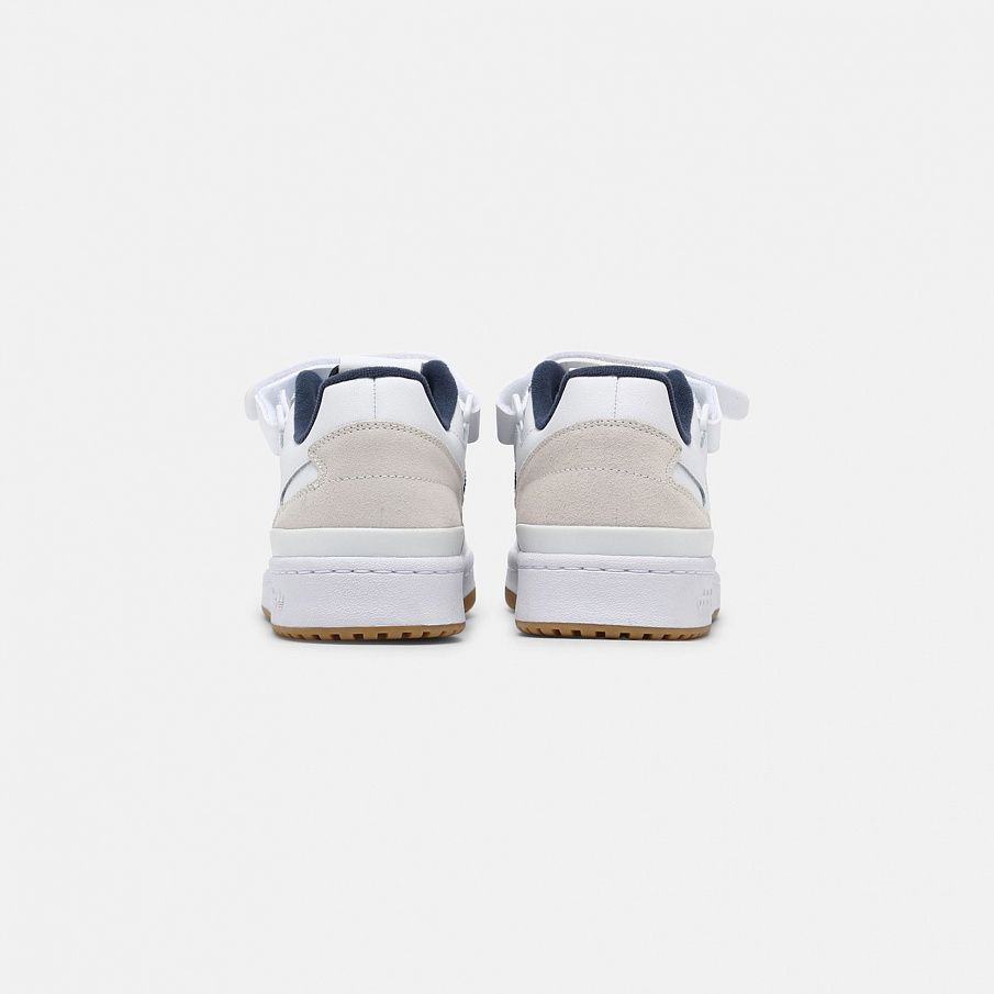 Фото № 2 с приближением к товару «‎Adidas Forum »