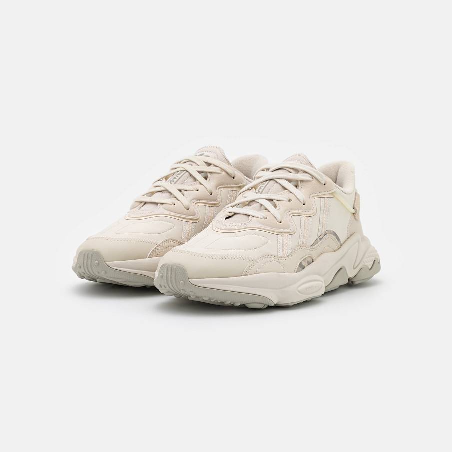 Фото № 2 с приближением к товару «‎Adidas Ozweego »