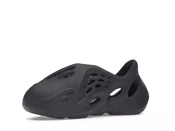 adidas Yeezy Foam RNR Onyx (Kids) - 3