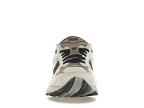 Фото № 2 с приближением к товару «‎New Balance 991v1»