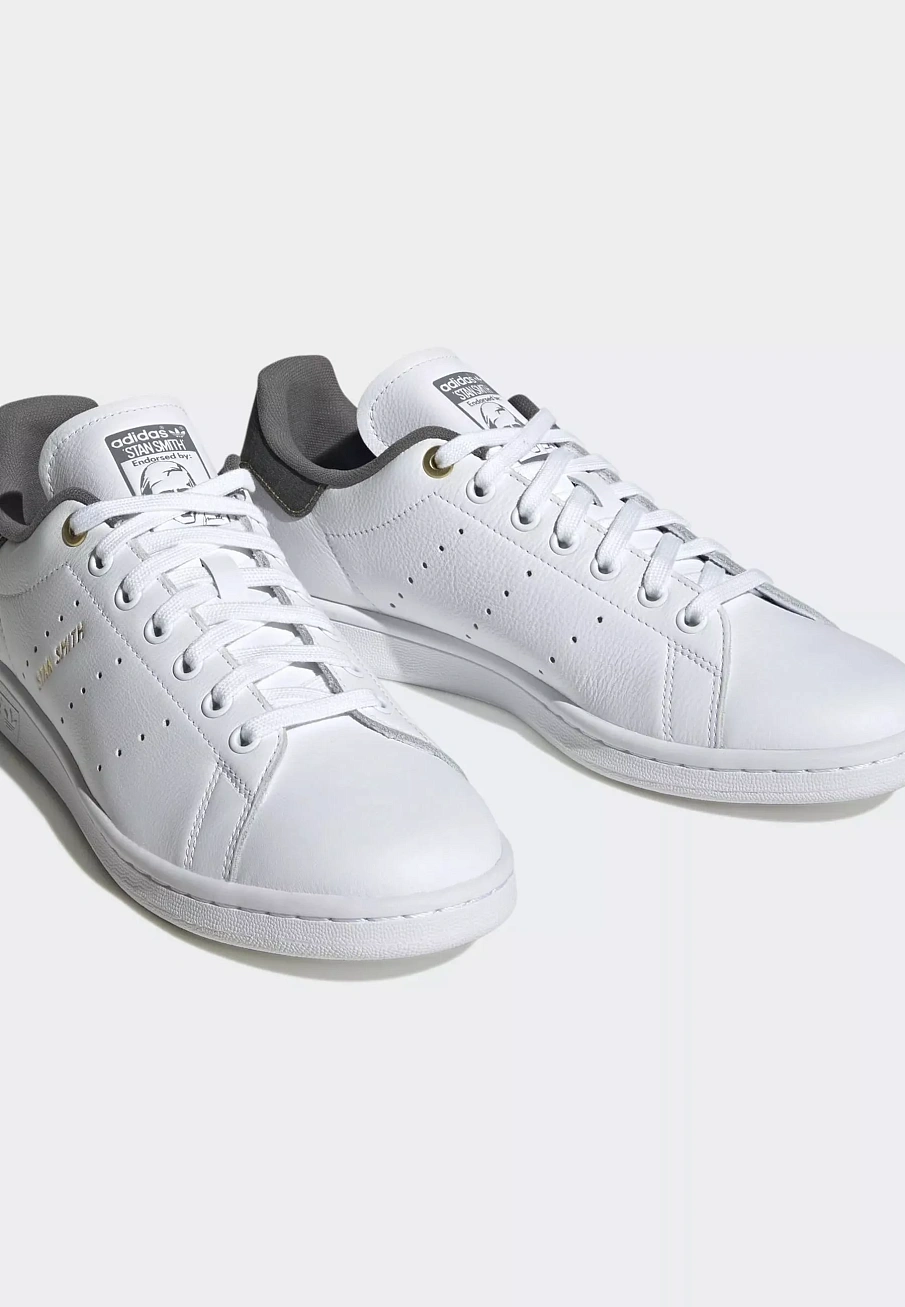 Фото № 3 с приближением к товару «‎STAN SMITH UNISEX»