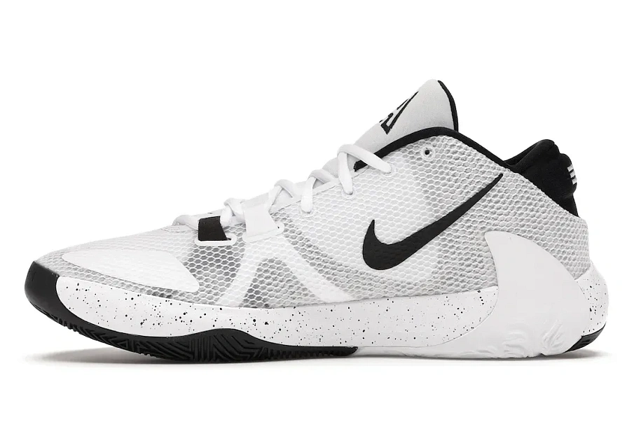 Фото № 3 с приближением к товару «‎Nike Zoom Freak 1 White Black»