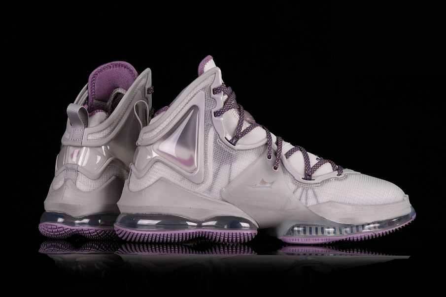 Фото № 3 с приближением к товару «‎Nike Lebron 19 The Cast »