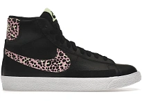 Фото № 1 с приближением к товару «‎Nike Blazer Mid»
