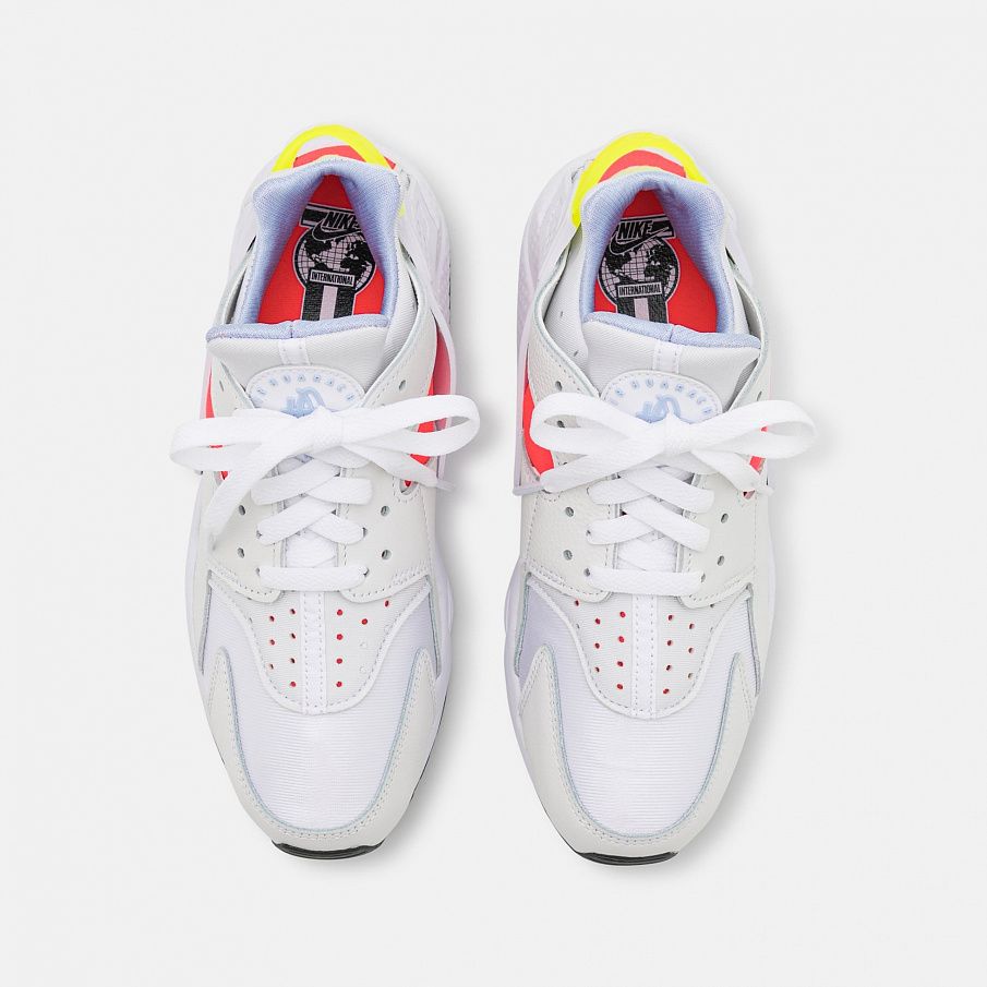 Фото № 5 с приближением к товару «‎Nike Air Huarache »