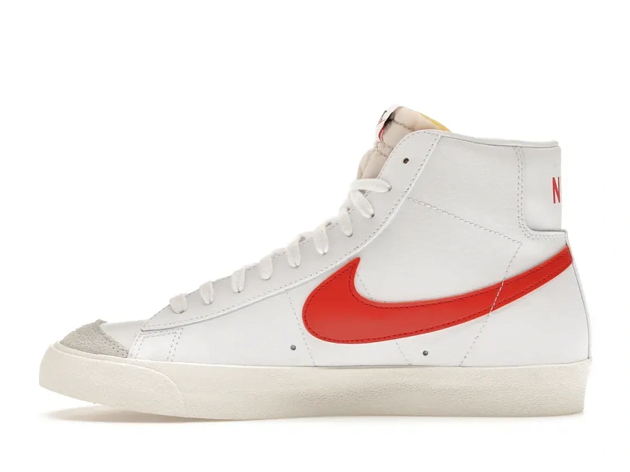 Фото № 3 с приближением к товару «‎Nike Blazer Mid 77 Vintage White Mantra Orange»