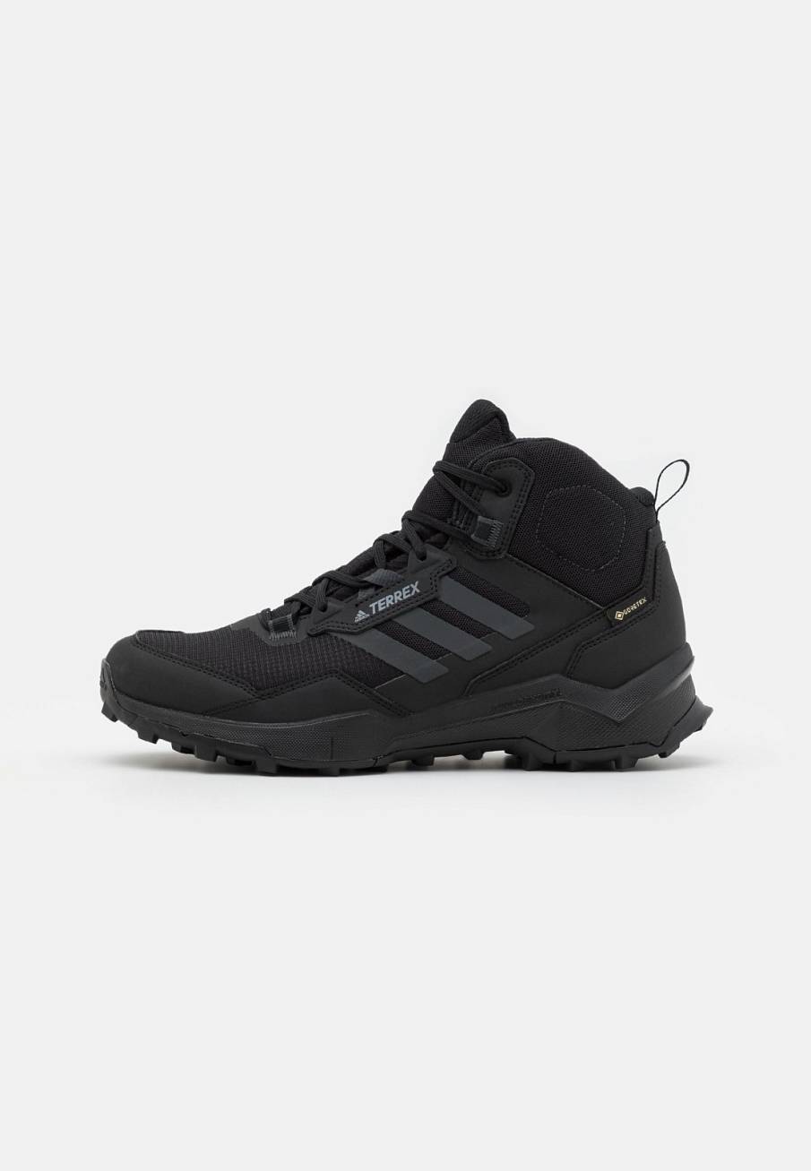 Фото № 1 с приближением к товару «‎Adidas Technical »