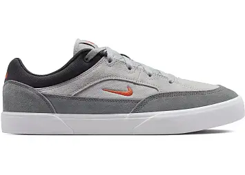 Nike SB Malor (FV6064-004)