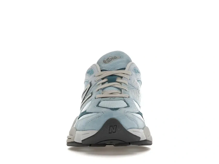 Фото № 2 с приближением к товару «‎New Balance 9060»