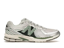 Фото № 1 с приближением к товару «‎New Balance 860 V2»