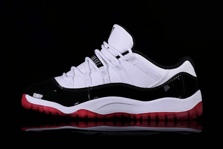 Фото № 3 с приближением к товару «‎Nike Air Jordan 11 Retro PS Concord »