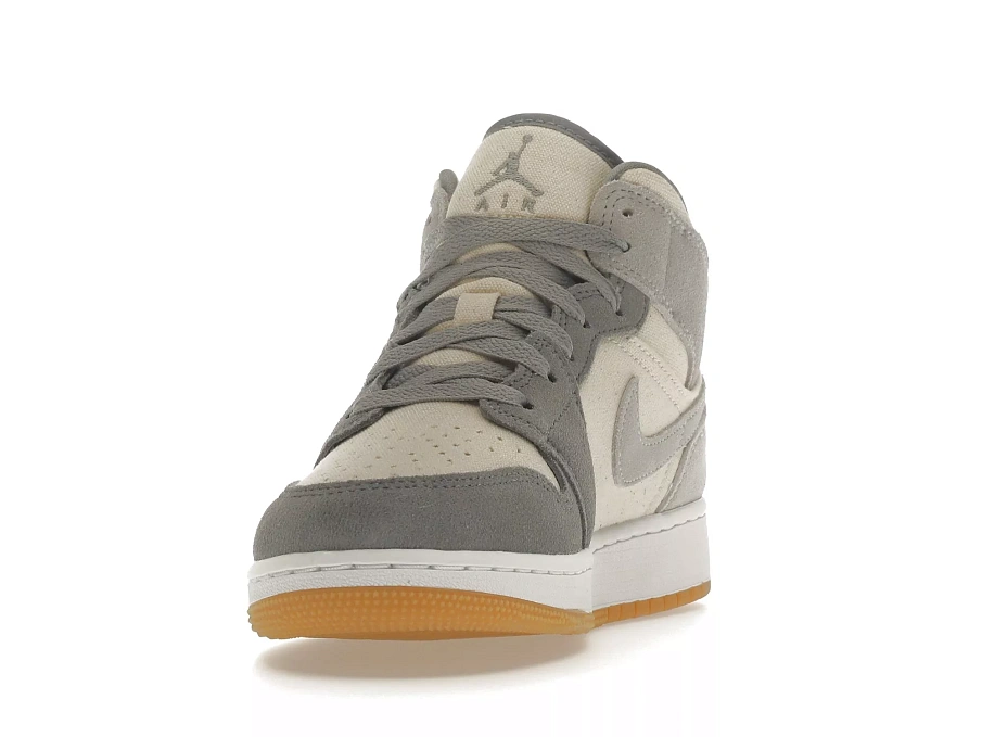 Фото № 4 с приближением к товару «‎Jordan 1 Mid SE Coconut Milk Particle Grey »