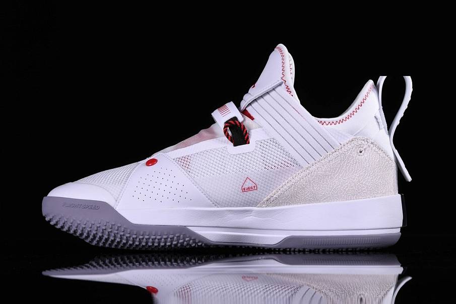 Фото № 2 с приближением к товару «‎Nike Air Jordan XXXIII SE Basketball shoes White Gym Red Black»