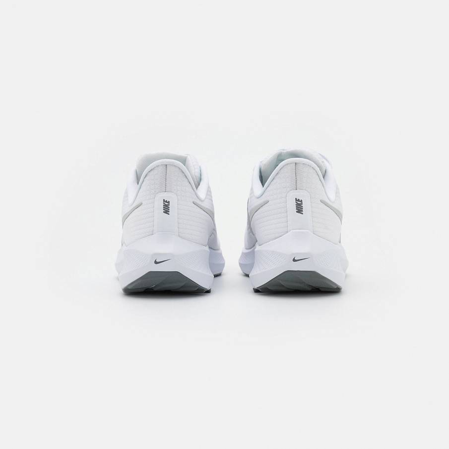 Фото № 5 с приближением к товару «‎Nike Air Zoom Pegasus 39»