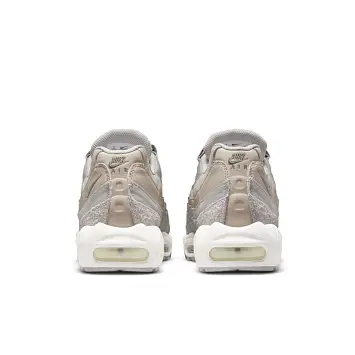 Nike Air Max 95 SE - 4