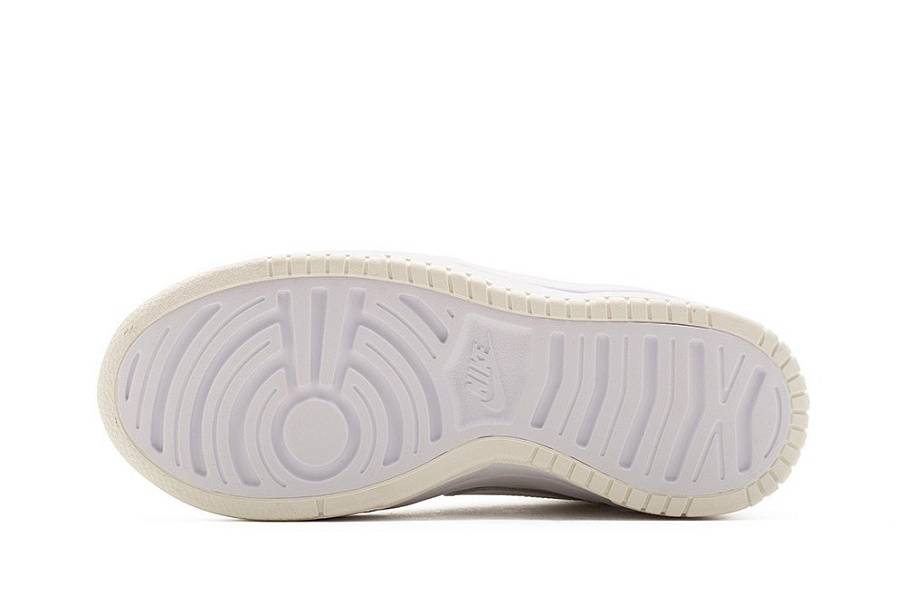 Фото № 5 с приближением к товару «‎Nike Dunk HI Rebel Wmns»