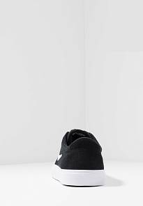 Фото № 4 с приближением к товару «‎Nike Chron »