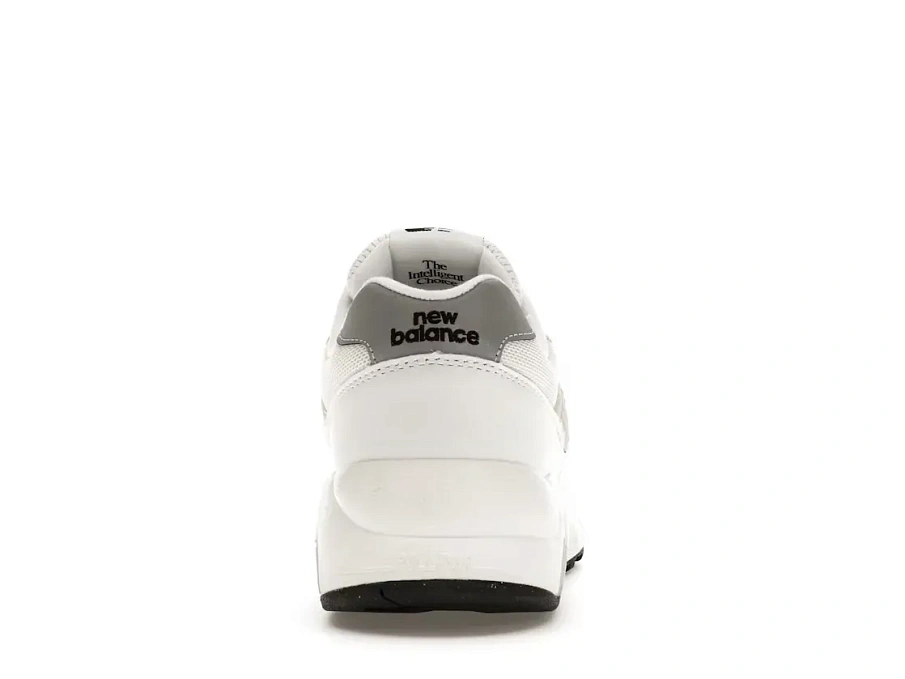 Фото № 4 с приближением к товару «‎New Balance 580»