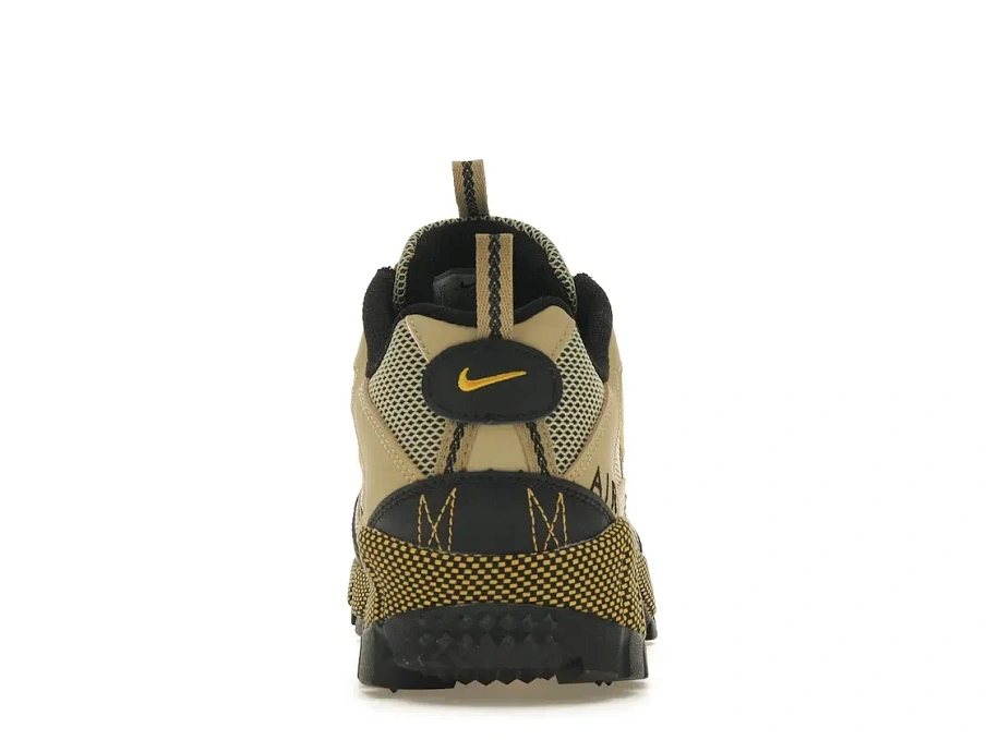 Фото № 4 с приближением к товару «‎Nike Air Humara QS Wheat Grass»