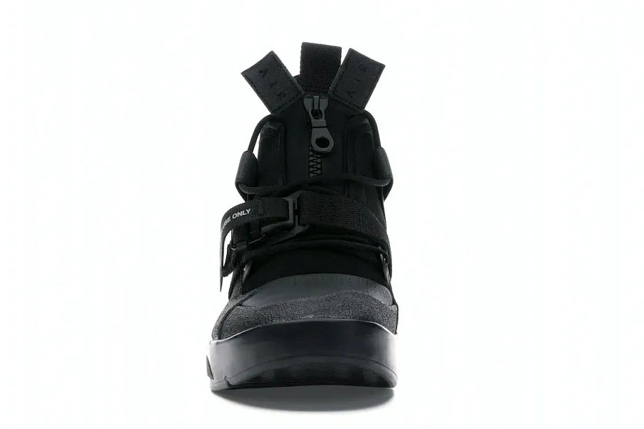 Фото № 2 с приближением к товару «‎Nike Air Force 270 Utility Black Metallic Silver»