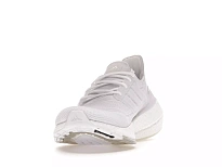 Фото № 4 с приближением к товару «‎adidas Ultra Boost 21 Triple White»