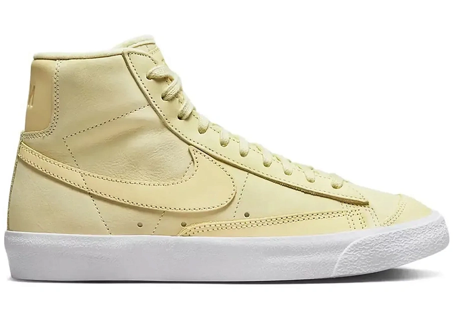 Фото № 1 с приближением к товару «‎Nike Blazer Mid Premium MF»