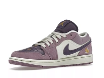 Фото № 5 с приближением к товару «‎Jordan 1 Low Unity »