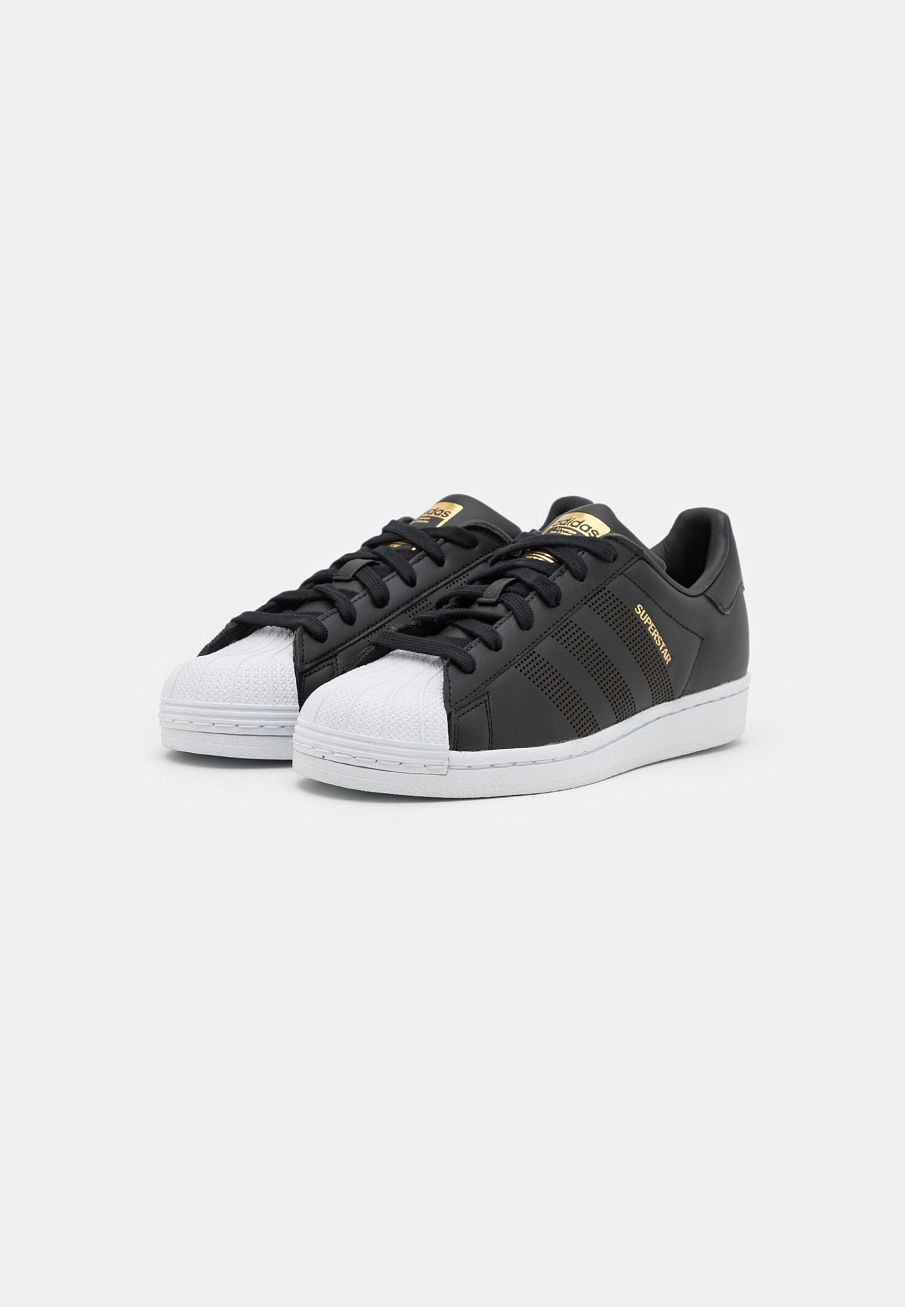 Фото № 2 с приближением к товару «‎Adidas Superstar »