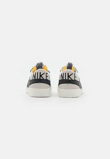 Nike Blazer ’77 Jumbo  - 5