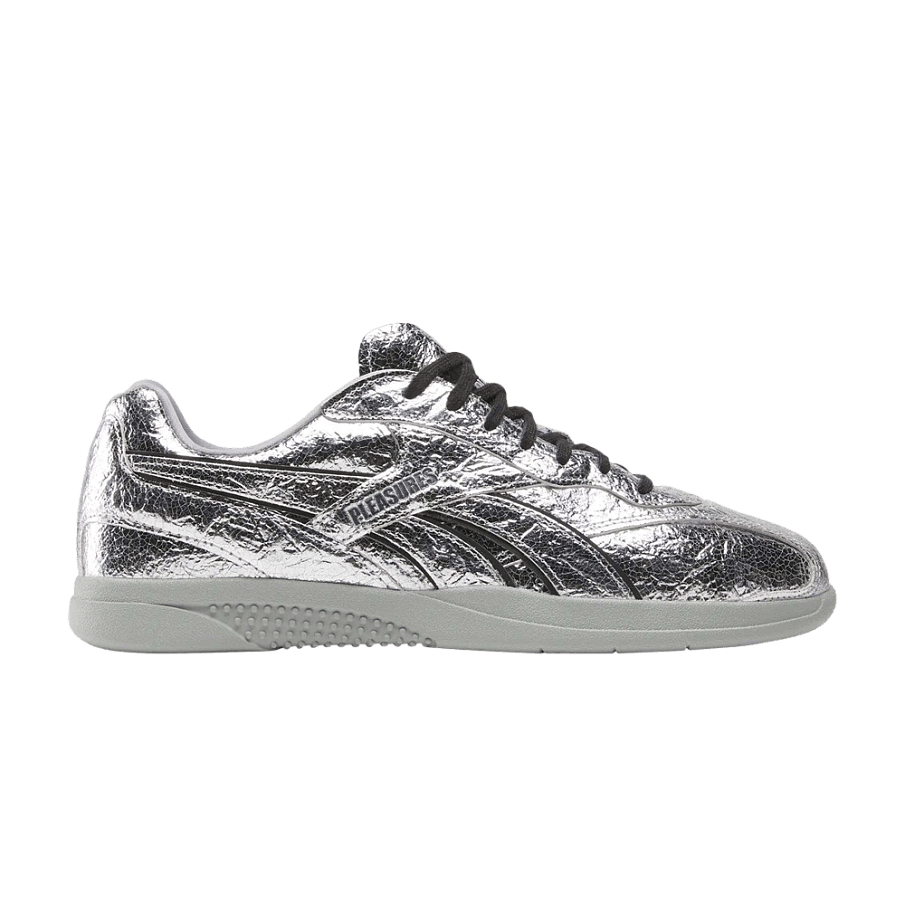 Фото № 1 с приближением к товару «‎Pleasures x Reebok Hammer Street Silver Grey»