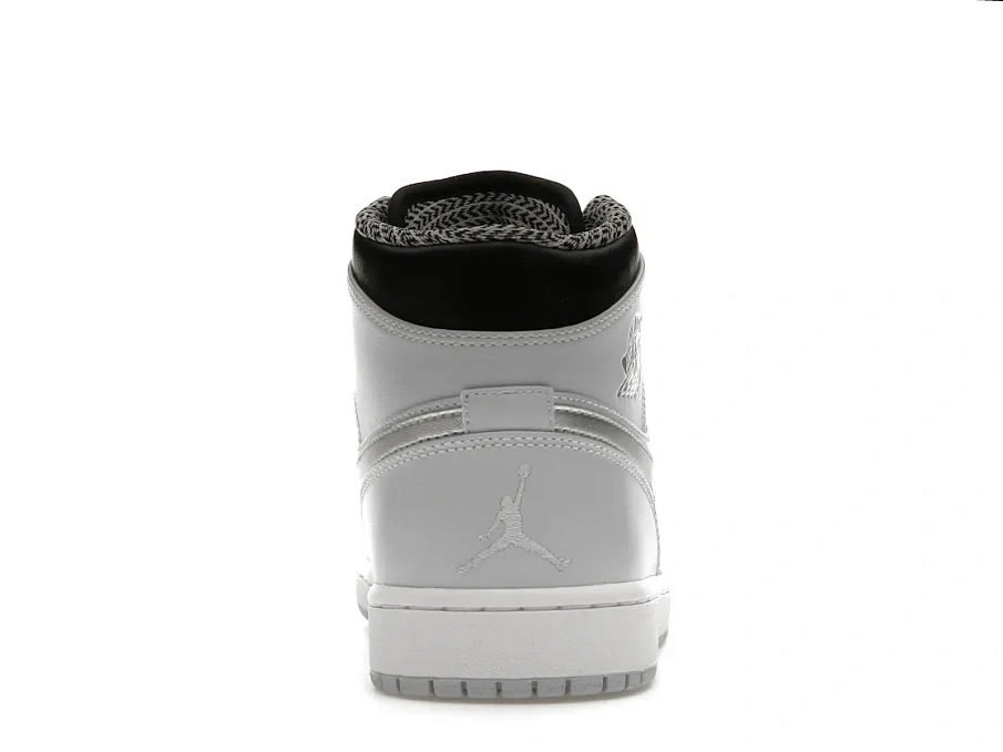 Фото № 4 с приближением к товару «‎Jordan 1 Mid Pure Platinum Metallic Silver»