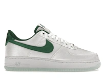 Фото № 1 с приближением к товару «‎Nike Air Force 1 Low 07 Satin White Pine Green »