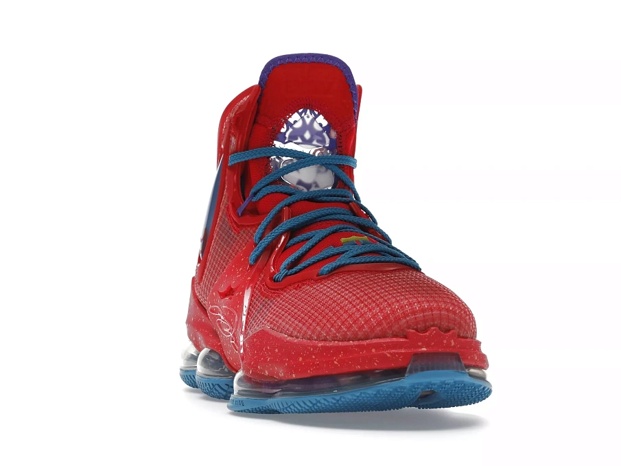 Фото № 2 с приближением к товару «‎Nike LeBron 19 King's Crown»