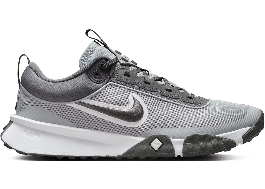 Фото № 1 с приближением к товару «‎Nike Air Diamond Varsity Turf»