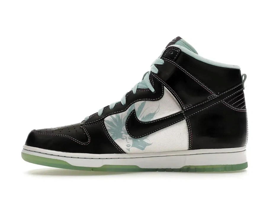 Фото № 3 с приближением к товару «‎Nike Dunk High»