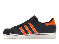 Фото № 3 с приближением к товару «‎adidas Superstar»